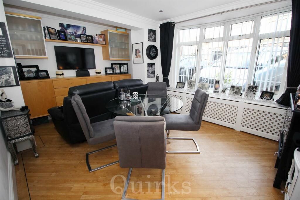 Additional image 13 of Highland Grove, Billericay