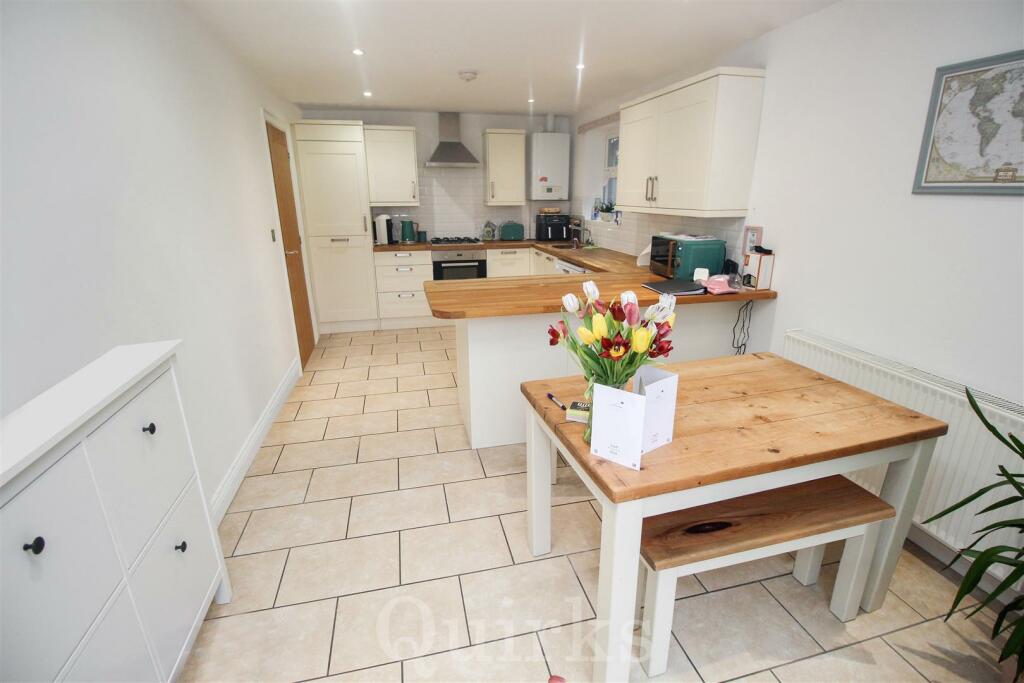 Additional image 3 of Rosslyn Road, Billericay