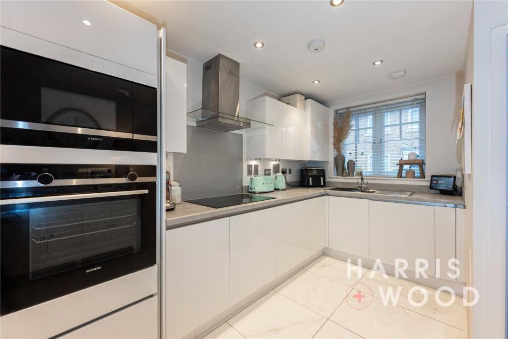 Additional image 29 of Spinney Grove, Rowhedge, Colchester, Essex, CO5
