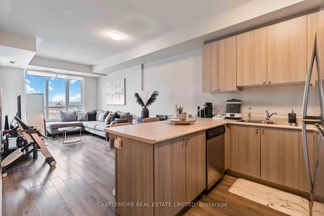 Additional image 16 of 55 Yorkland Blvd Unit 204