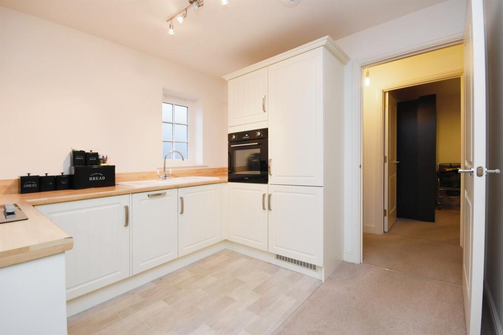 Additional image 7 of Dame Mary Walk, Halstead