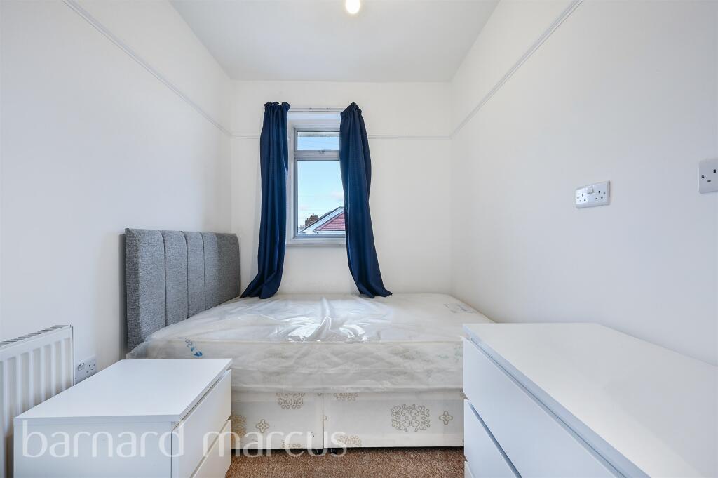 Additional image 8 of Woodland Way, Mitcham