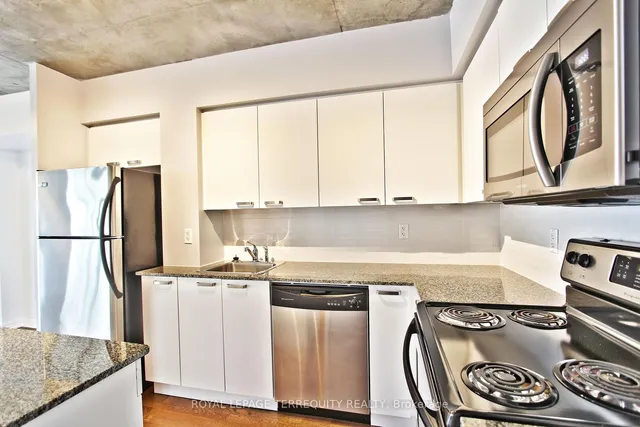 Additional image 11 of 22 Wellesley St Unit 708