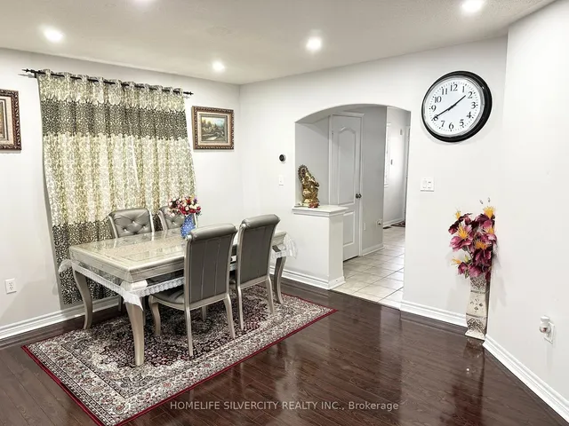 Additional image 11 of 36 Bonavista Dr