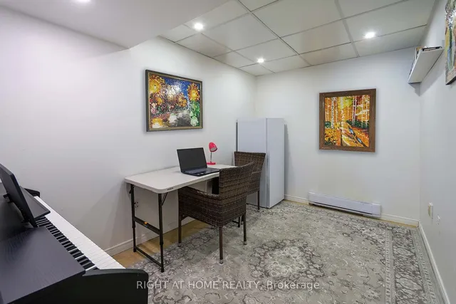 Additional image 32 of 34 Tandridge Cres Unit 888