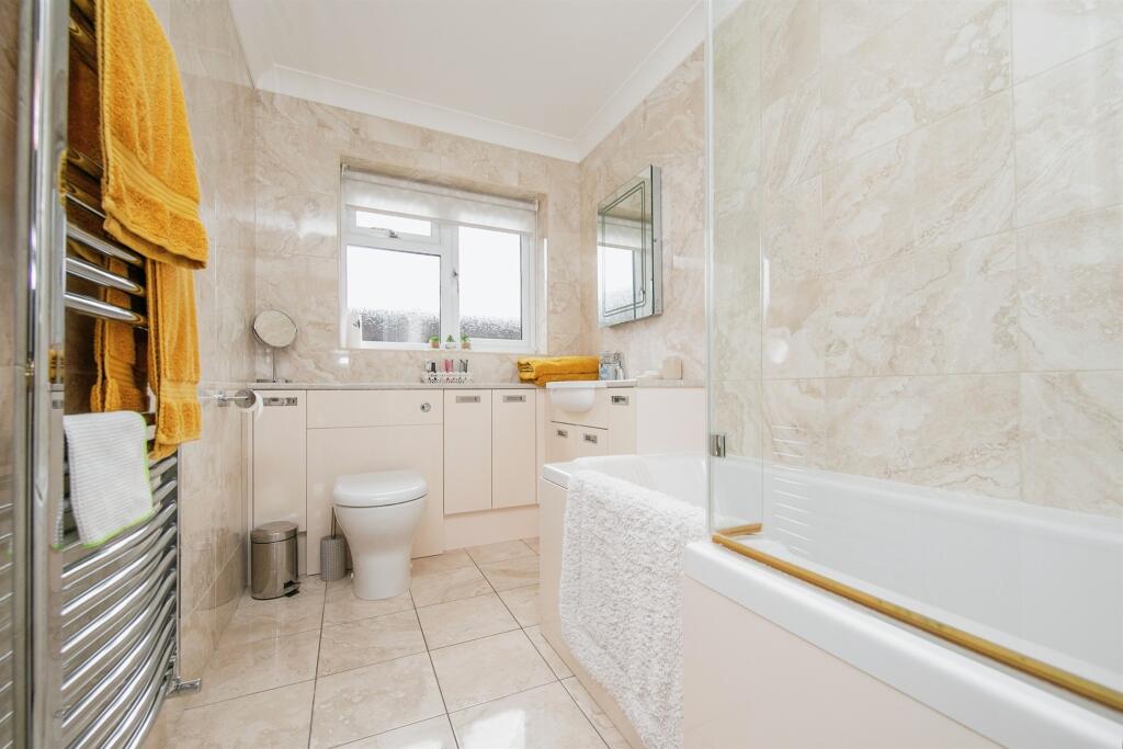 Additional image 10 of Whinfield Avenue, Dovercourt, Harwich