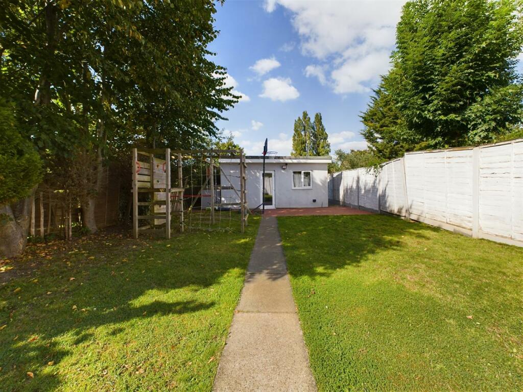 Additional image 13 of Stoats Nest Village, Coulsdon