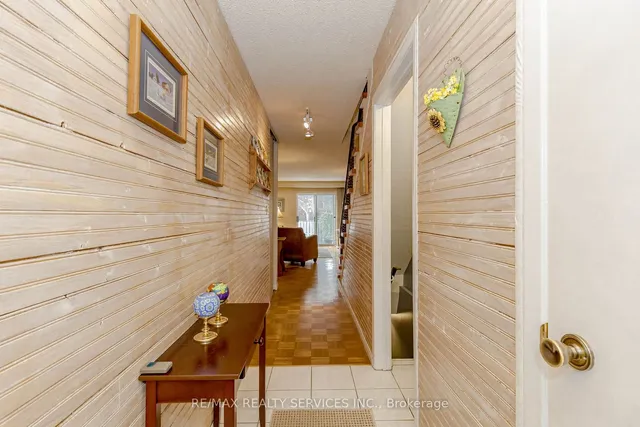 Additional image 4 of 4 Collins Cres
