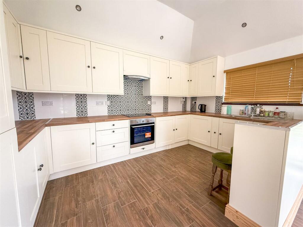 Additional image 5 of Brooklands View, Tenpenny Hill, Thorrington