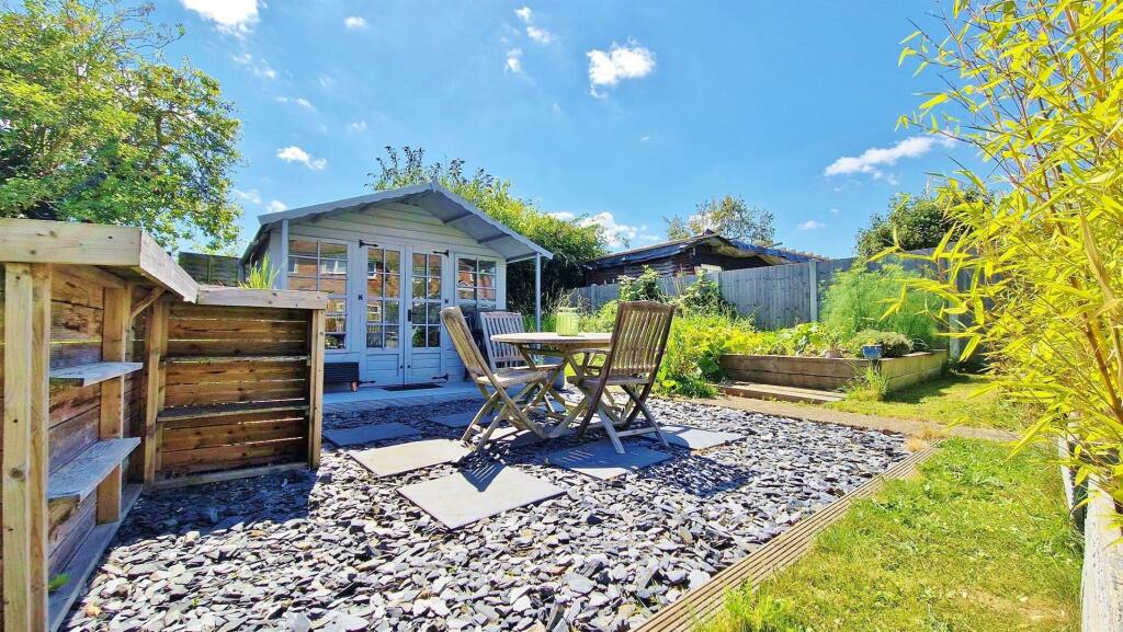 Additional image 18 of Walton Road, Kirby-Le-Soken