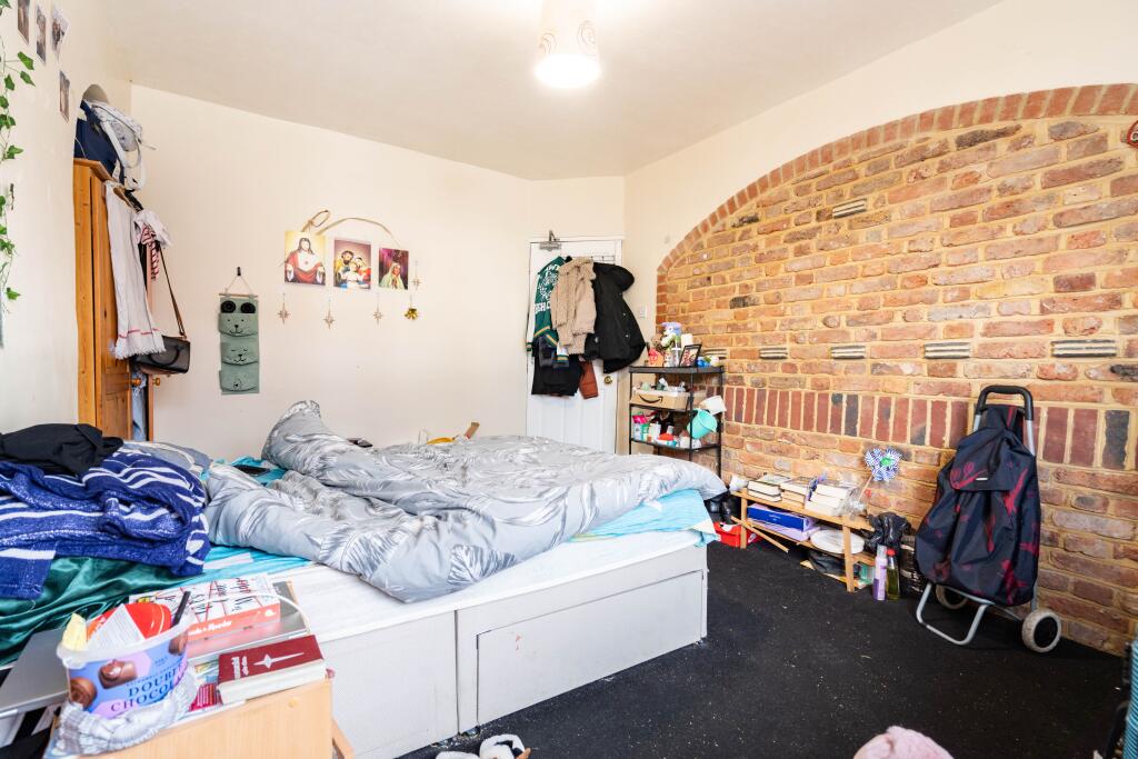 Additional image 14 of Woodland Road, Chelmsford, Essex, CM1