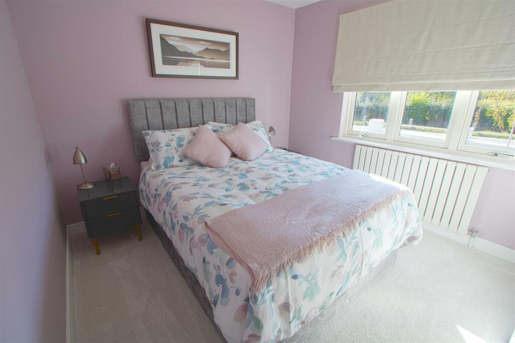 Additional image 15 of Coxes Farm Road, Billericay