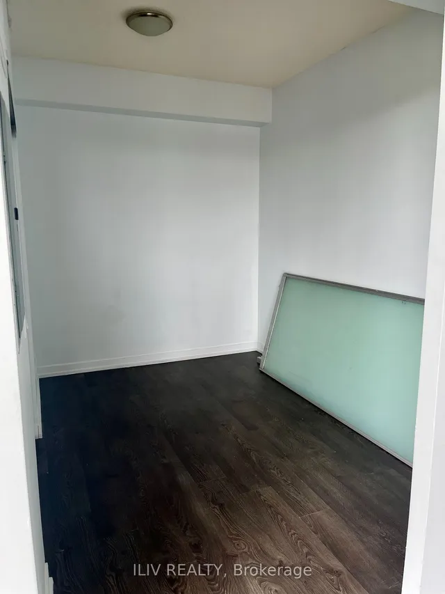 Additional image 12 of 2055 Danforth Ave Unit 508