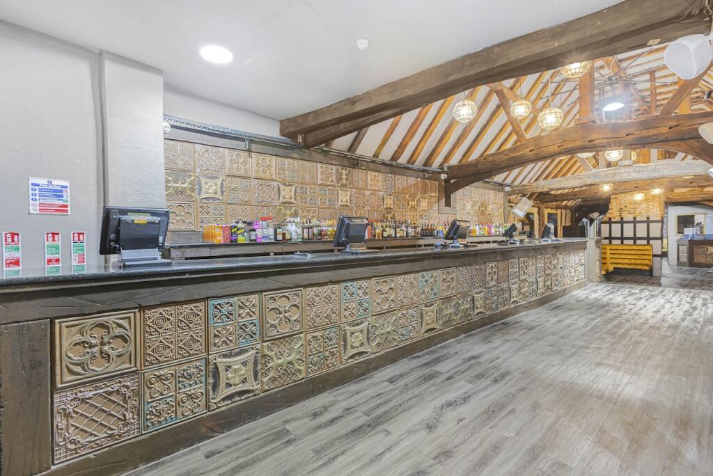 Additional image 57 of The Sugar Hut, 93-95 High Street, Brentwood, CM14 4RR