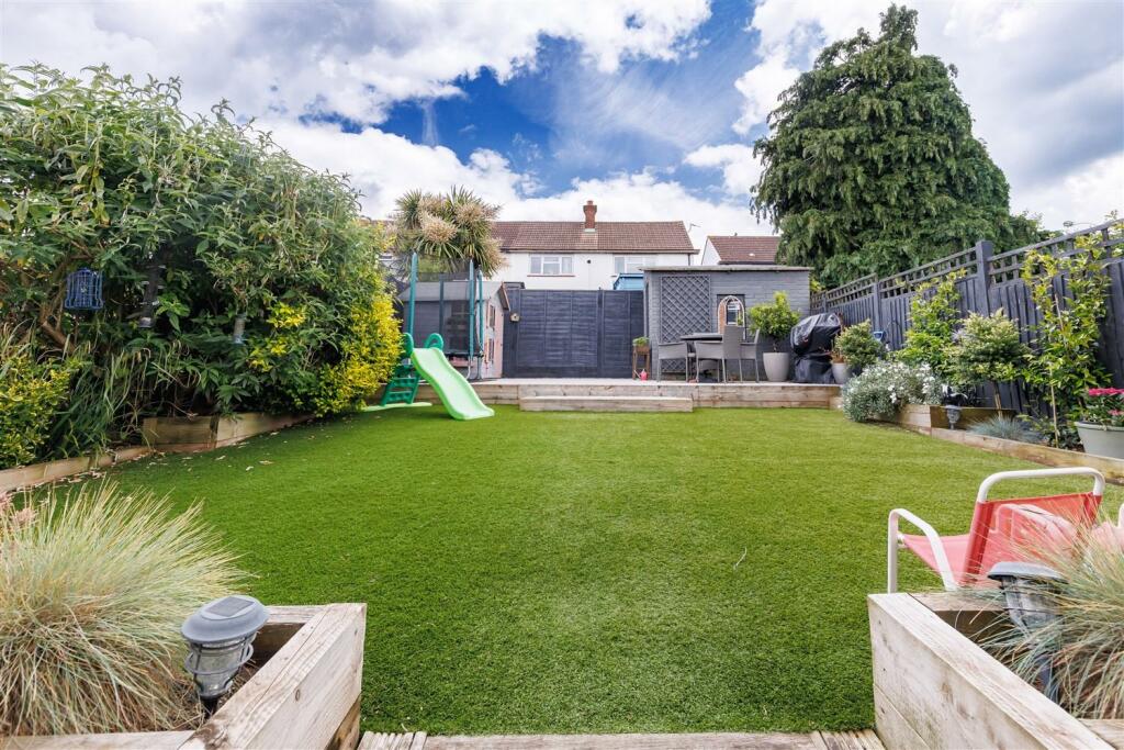 Additional image 17 of Beaconfield Way, Epping