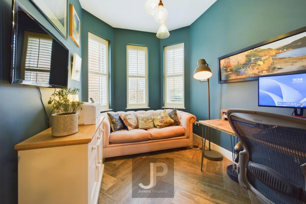 Additional image 10 of Kensington Way, Brentwood