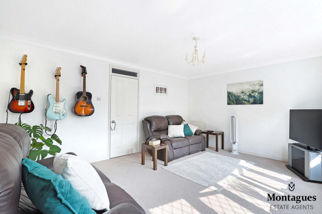 Additional image 10 of Slade End, Theydon Bois, CM16