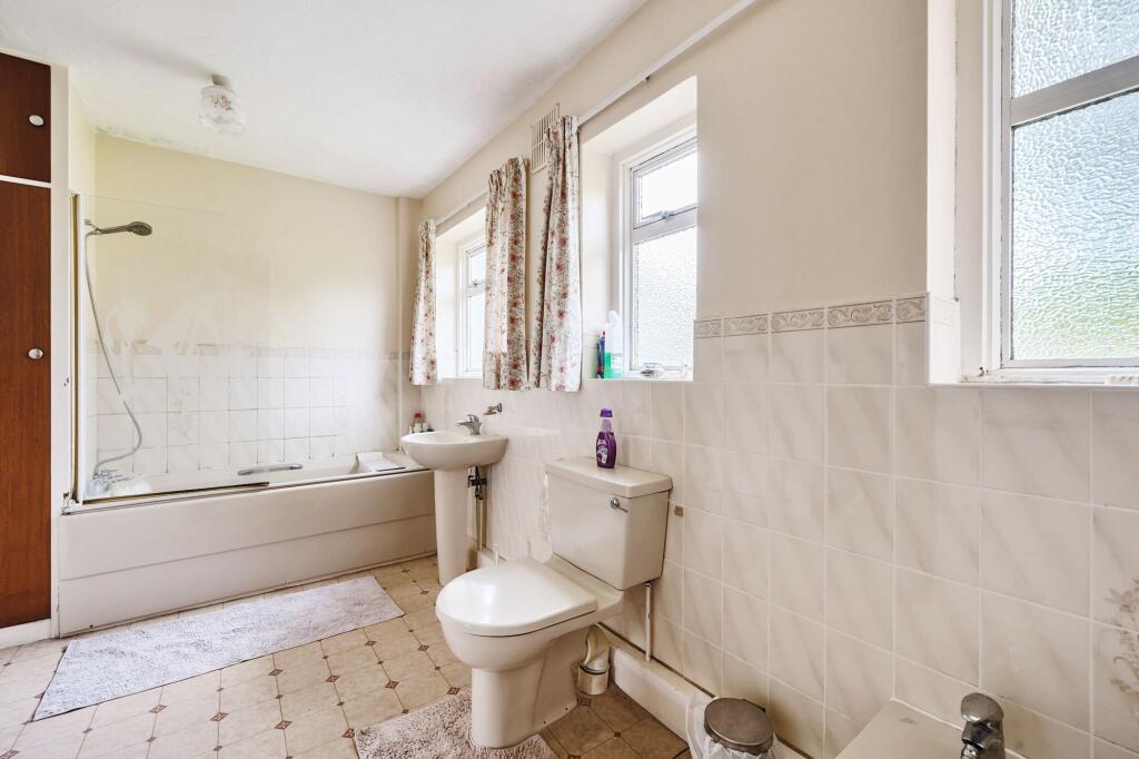 Additional image 15 of Homefield Road, Warlingham, CR6