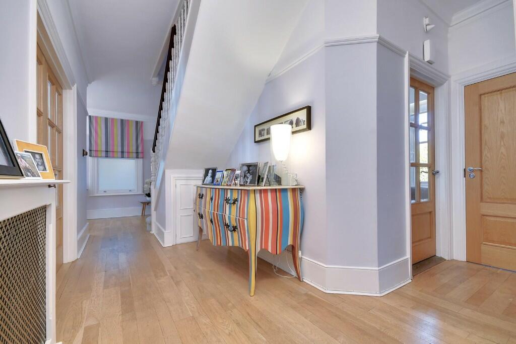 Additional image 14 of Hillwood Grove, Hutton Mount, Brentwood, Essex, CM13