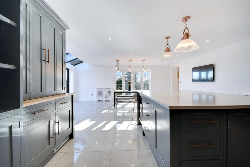 Additional image 22 of Blackmore End, Braintree, Essex, CM7