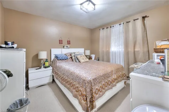 Additional image 21 of 42 Acacia St