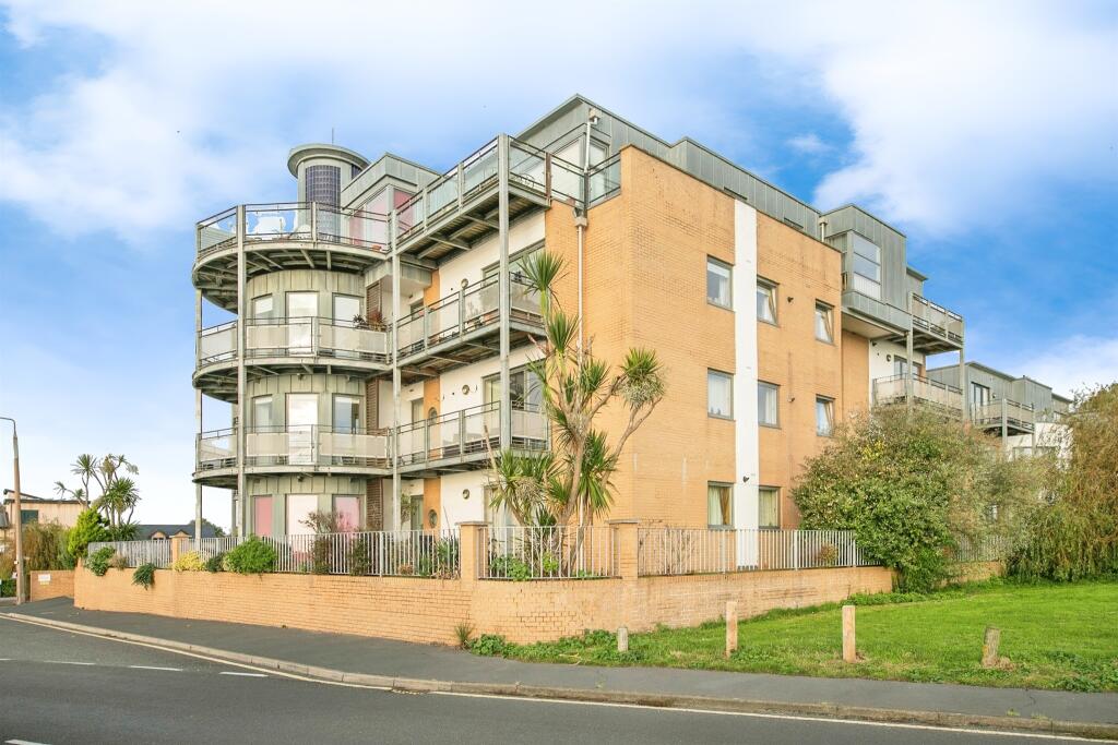 Additional image 17 of Lower Marine Parade, Dovercourt, Harwich