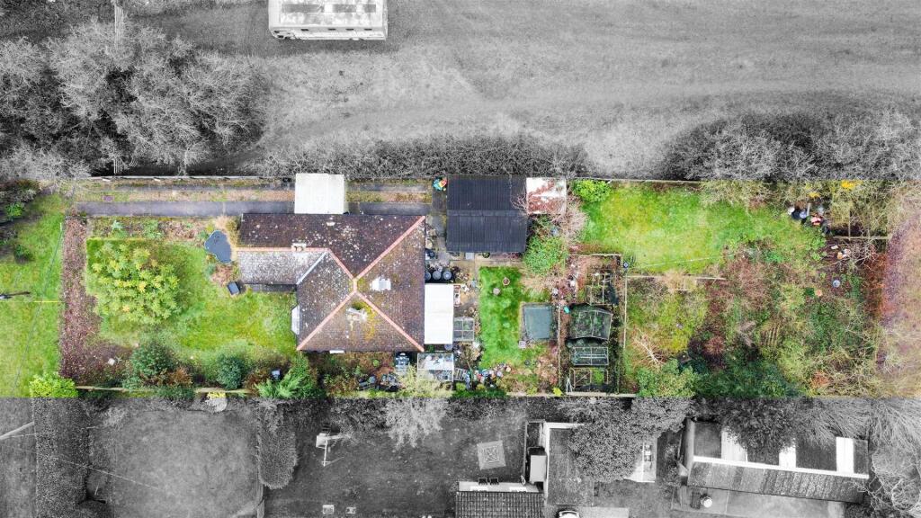 Additional image 19 of The Heath, Mistley