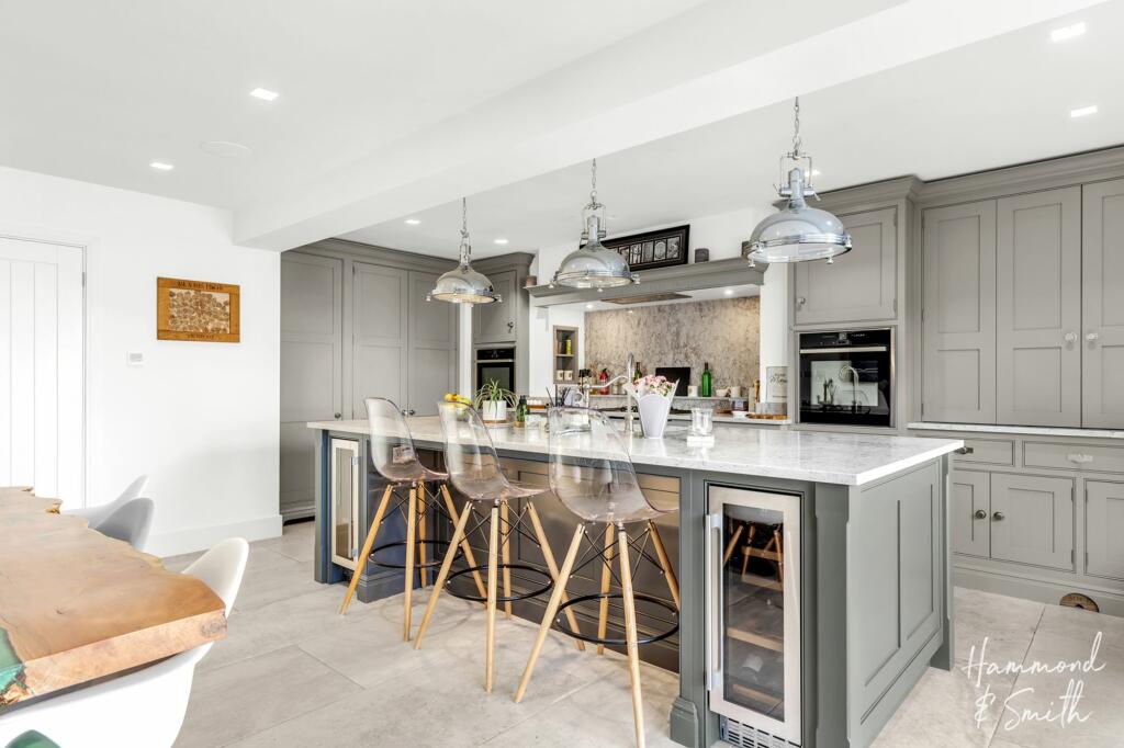 Additional image 5 of Kendal Avenue, Epping, CM16