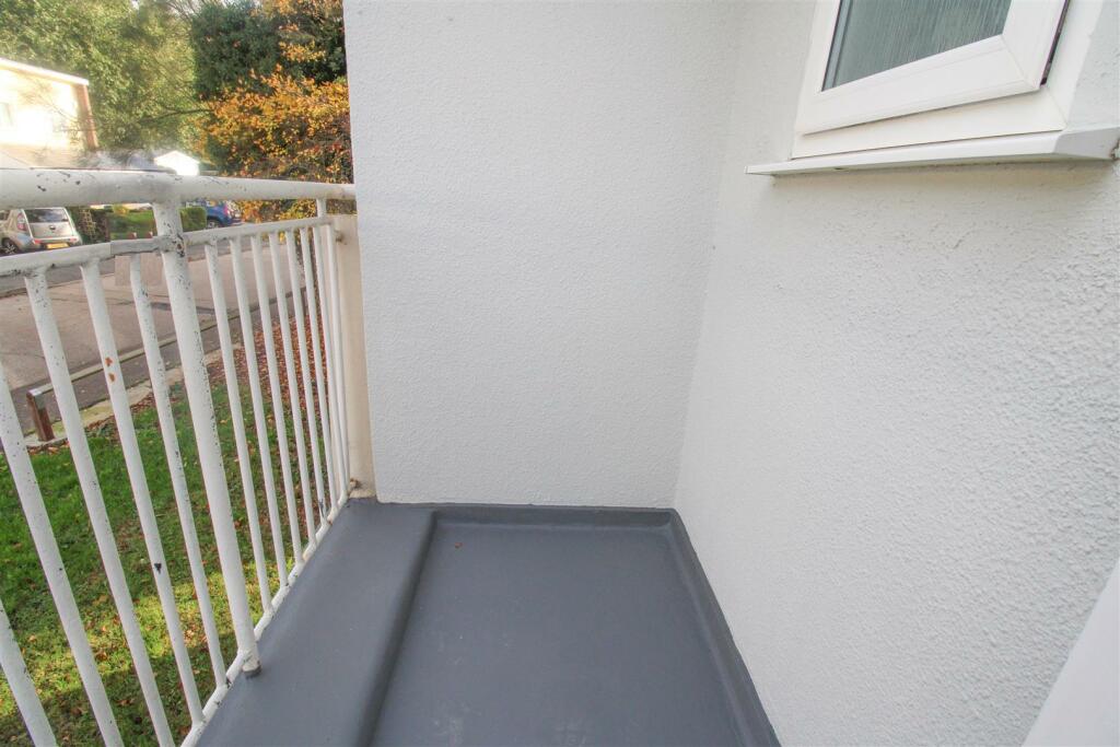 Additional image 3 of Felmongers, Harlow