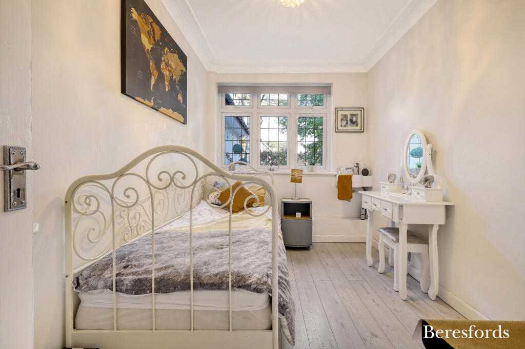 Additional image 15 of Hall Green Lane, Hutton, CM13