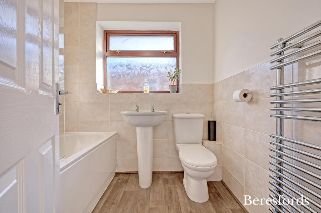 Additional image 18 of Ian Road, Billericay, CM12