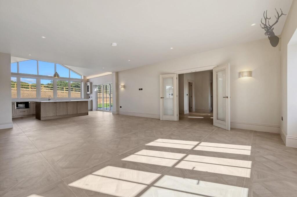 Additional image 3 of Colmar Mews, South Weald