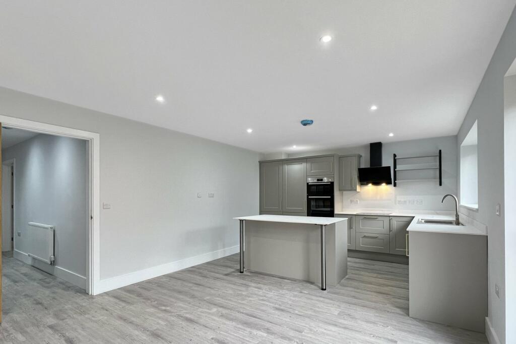 Additional image 3 of Cats Lane, Sudbury, CO10