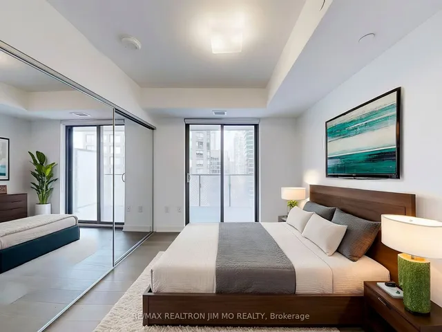 Additional image 18 of 11 Wellesley St Unit 1208