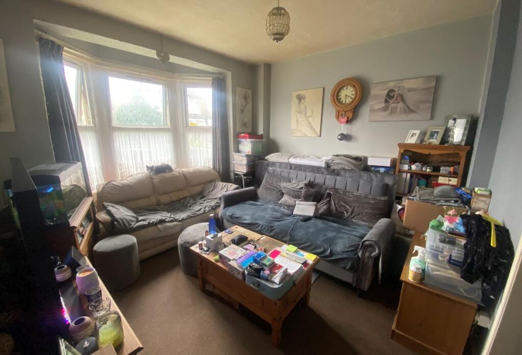 Additional image 3 of 44 Wellesley Road, Clacton-on-Sea, Essex, CO15 3PJ
