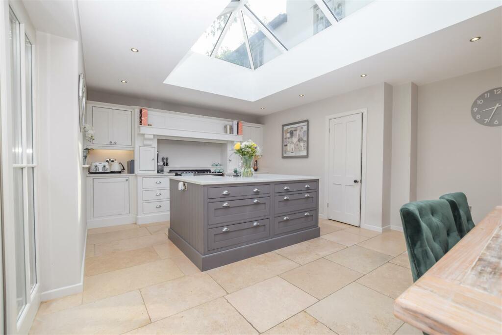 Additional image 10 of The Parade, Parkgate