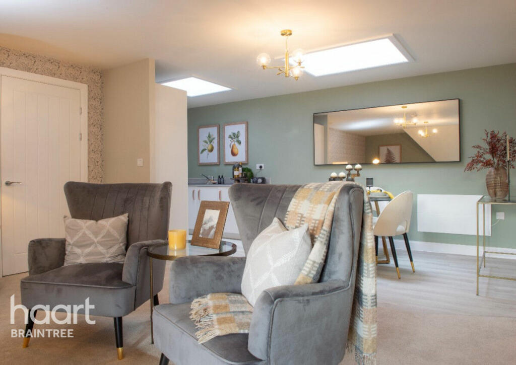 Additional image 7 of High Street, Dunmow