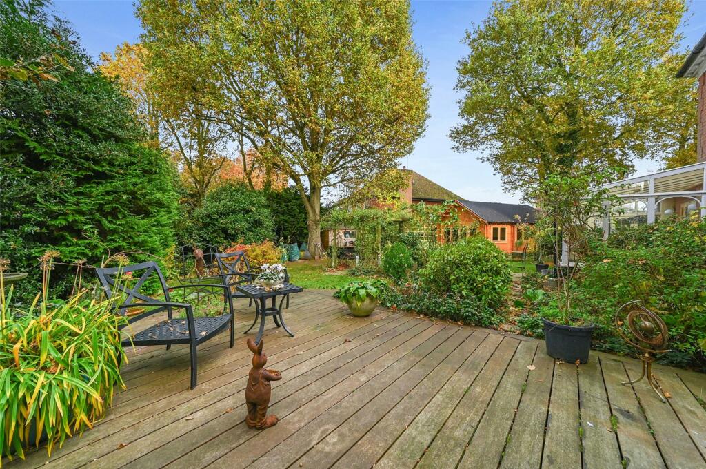 Additional image 26 of Les Bois, High Road, Layer-de-la-Haye, Colchester, CO2