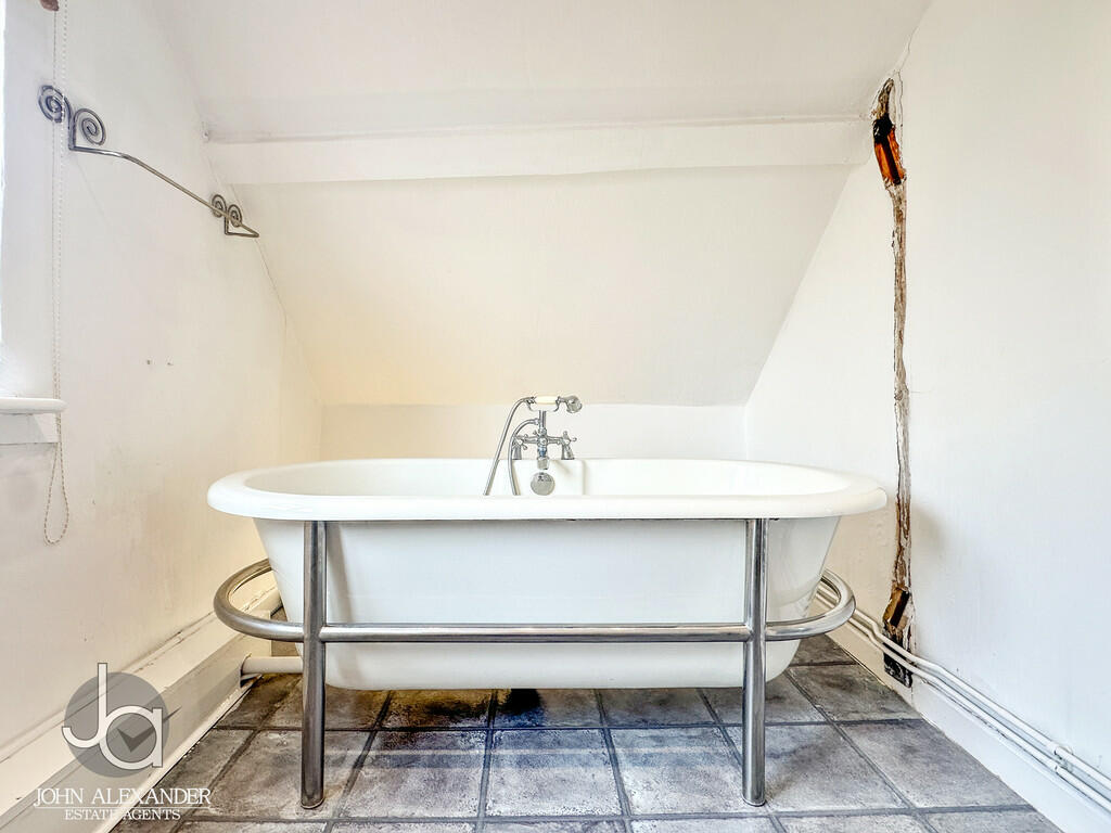 Additional image 16 of East Hill, Colchester