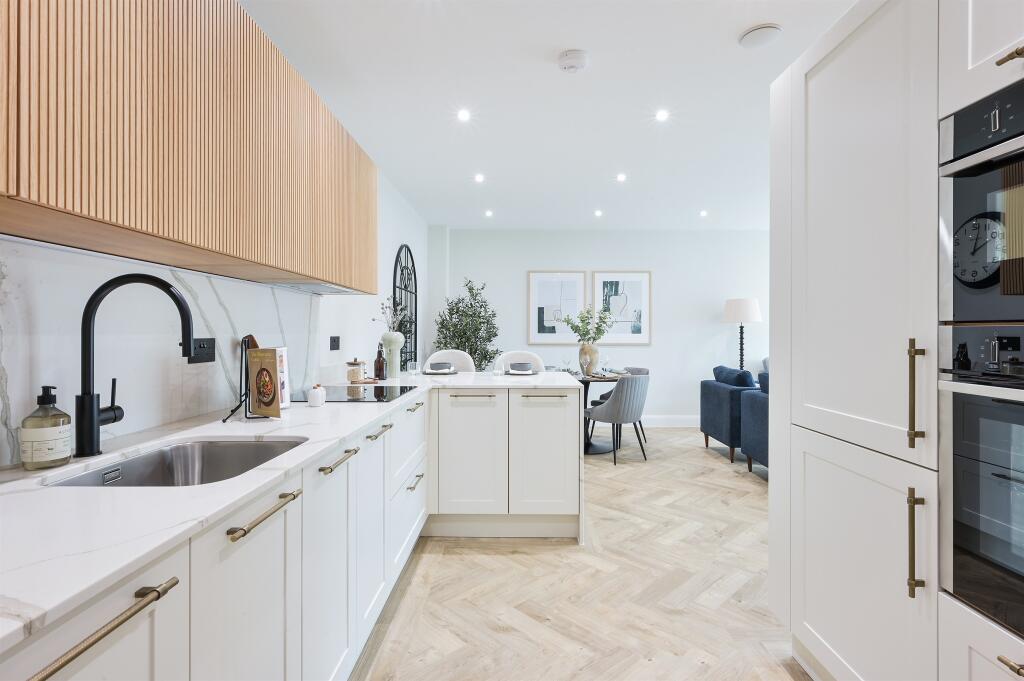 Additional image 3 of Hillbury Road, Warlingham