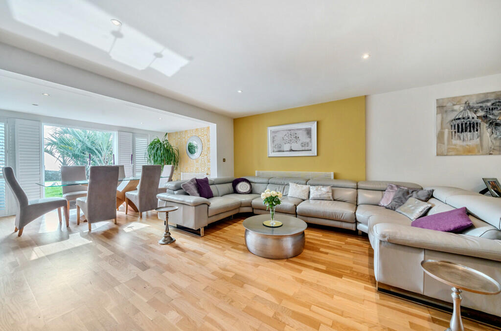 Additional image 25 of Green Lane, Walton on the Naze, Essex