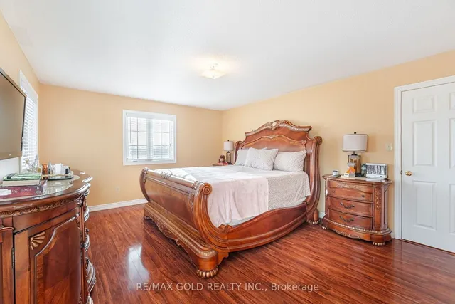 Additional image 18 of 35 Clearfield Dr