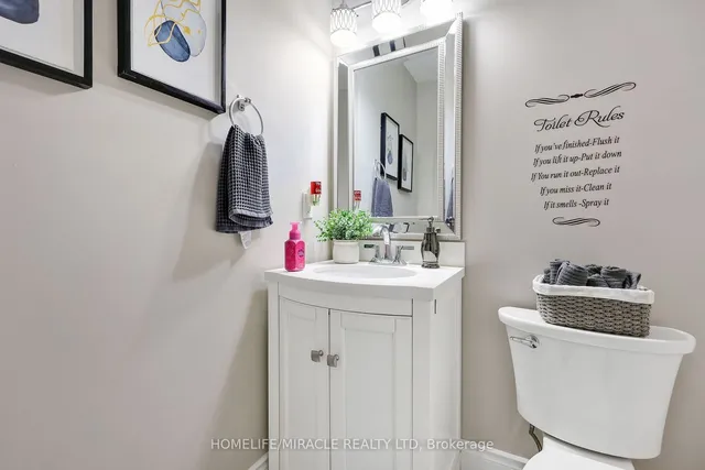 Additional image 17 of 8 Bottlebrush Dr