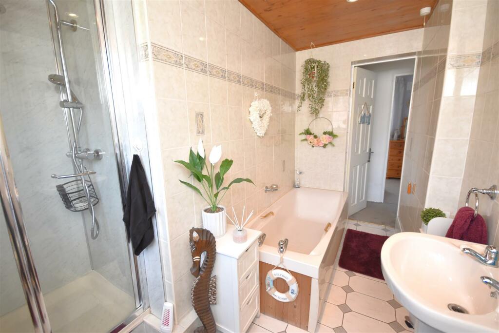 Additional image 16 of Mill Green, Willaston, Neston