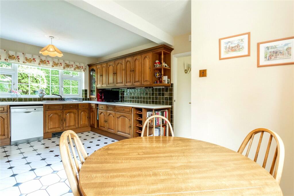 Additional image 6 of Bowhay, Hutton Mount, Brentwood, Essex, CM13