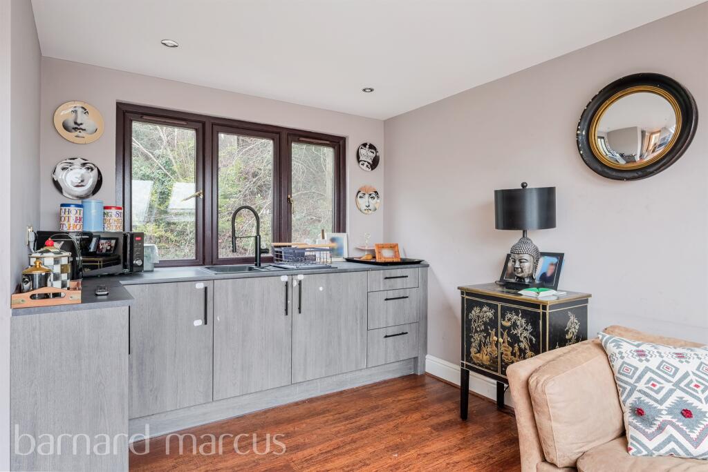 Additional image 12 of Stuart Road, Warlingham