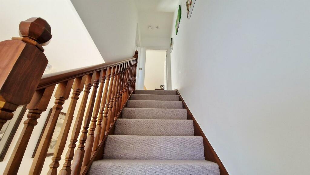 Additional image 30 of The Beach House, Green Lane, Walton On The Naze