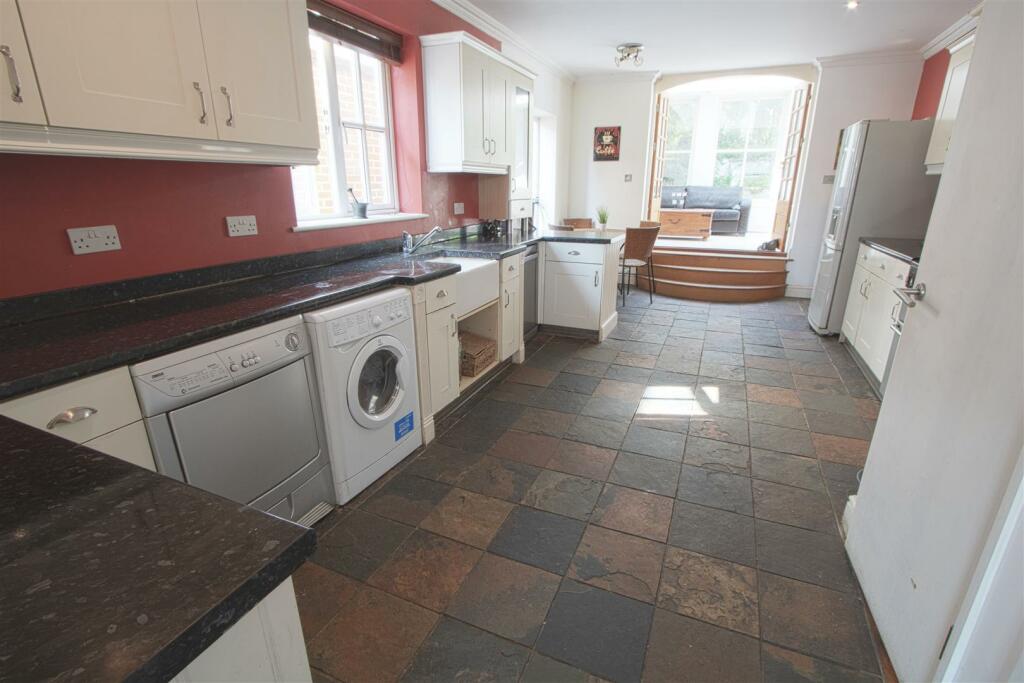 Additional image 8 of Crown Road, Billericay