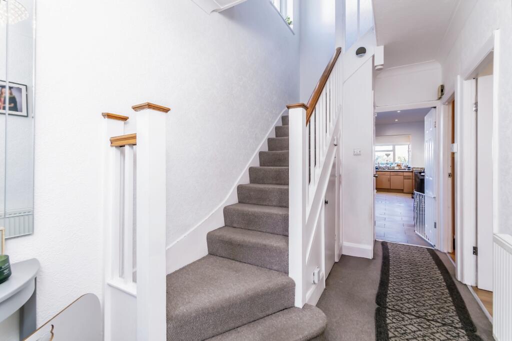 Additional image 7 of Temple Avenue, Croydon, Surrey, CR0