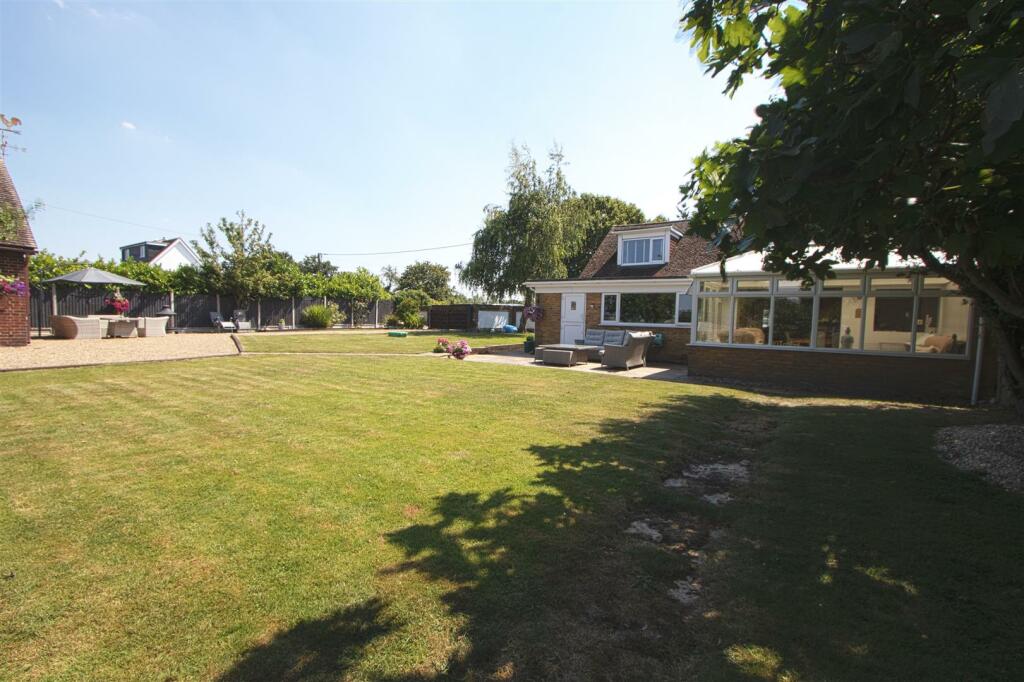 Additional image 18 of Dunton Road, Billericay